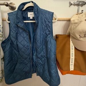 Old Navy Quilted Puffer Vest – Women’s XL